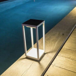 LUMISKY Lanterne Solaire Blanc Chic En Aluminium à Planter à Poser Ou à Fixer Au Sol LED Blanc Chaud HYDRA H34cm Avec Interrupteur -Luminaire solaire Soldes 2022 15928441 3