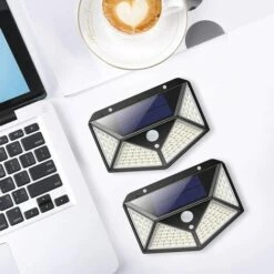 LITZEE Lampe Solaire Extérieur ?Version Améliorée 2 Pack?100 LED 2200 MAh éclairage Extérieur étanche 270° Lumière Solaire Détecteur De Mouvement 180 ° Spot Solaire Applique Solaire Pour Jardin -Luminaire solaire Soldes 2022 26310485 3