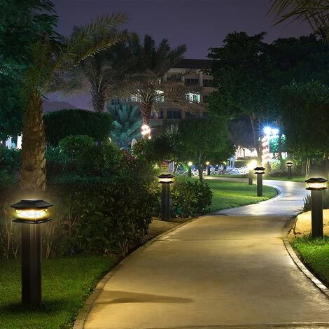 AIDUCHO 2 Pièces Lampes De Poteau De Chapeau Solaires Extérieures Lumières De Poteau LED Étanches Lampadaires Solaires De Clôture Décorative Adaptés (Noir) 4 AIDUCHO 2 Pièces Lampes De Poteau De Chapeau Solaires Extérieures Lumières De Poteau LED Étanches Lampadaires Solaires De Clôture Décorative Adaptés (Noir) – Image 2