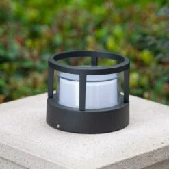 AIDUCHO Pelouse Européenne Cylindrique Lampe Sur Pied, Jardin Extérieur Colonne Lumineuse Paysage étanche Cour Pont Patio Pier Chemin Pilier Lumière Villa Pathway LED Grassland étage Lumières Clôture Pil M -Luminaire solaire Soldes 2022 40916647 3