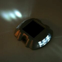 MINKUROW Solar Dock Light, Lampes Solaires Pour Goujons De Route Avec 6 DEL, Lampes étanches Extérieures Pour Allée De Terrasse Sur Jardin (2 Pièces) -Luminaire solaire Soldes 2022 60014488 3