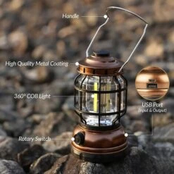 BAICCCF Lanterne Solaire Lanterne De Camping Rechargeable, 1500 Lm à Intensité Variable LED Vintage Lanternes étanche Haute Capacité Portable Lanterne Lampe De Poche COB Légère Tente Lumière Pour Cour Extérieur Randonnée Pannes De Courant D'urgence -Luminaire solaire Soldes 2022 65748623 3