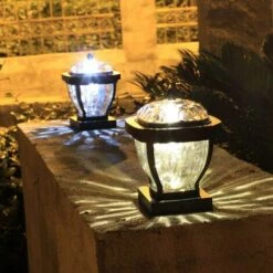 LLOVE 2LEDs Lampe Solaire Extérieur Jardin Étanche Solaire Clôture Lumière LED Capuchon Lumière Pour Poteau, Terrasse, Patio, Clôture, Poteau, Passage (Lumière Blanche) -Luminaire solaire Soldes 2022 67666648 3